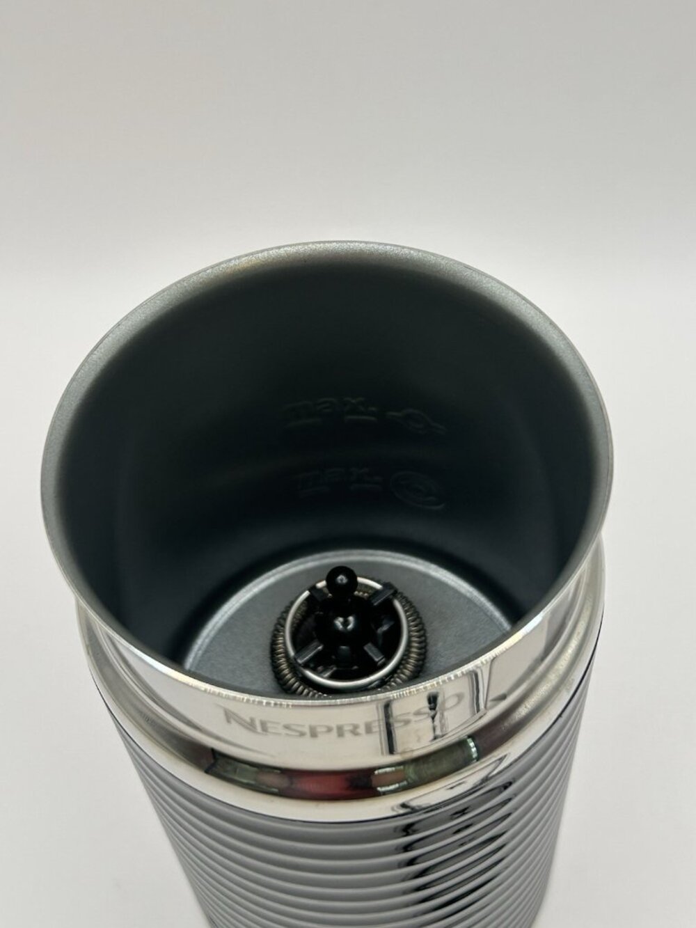 NESPRESSO Aeroccino 3 Milk Frother Model 3694 Black w/ Base Whisk and Lid - Picture 12 of 16